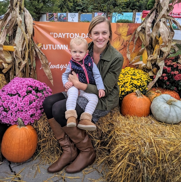 Meet your Posher, Megan - Picture 1 of 8